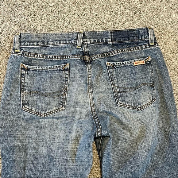 Lucky Brand Dungarees Skylo Flare Jeans Womens 8 Blue Distressed Denim - Picture 12 of 15